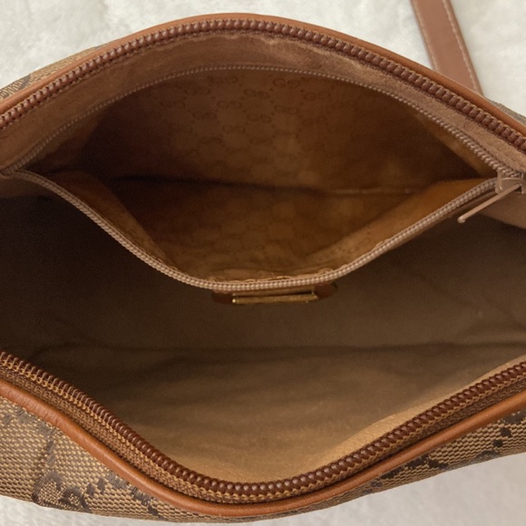 SOLD Vintage Authentic Gucci GG Monogram Tan Brown Crossbody Purse Handbag - Picture 14 of 16